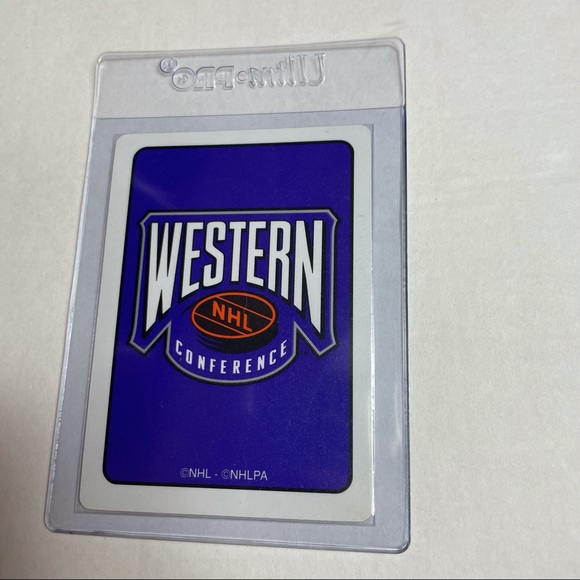 95’ Steve Yzerman Western NHL Conference Hockey Playing Card Red Wings Joker - Picture 3 of 5